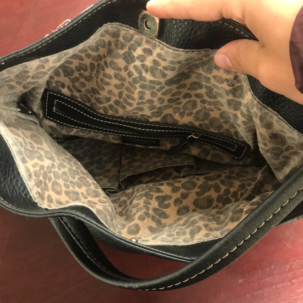 Purse - Picture 2 of 2